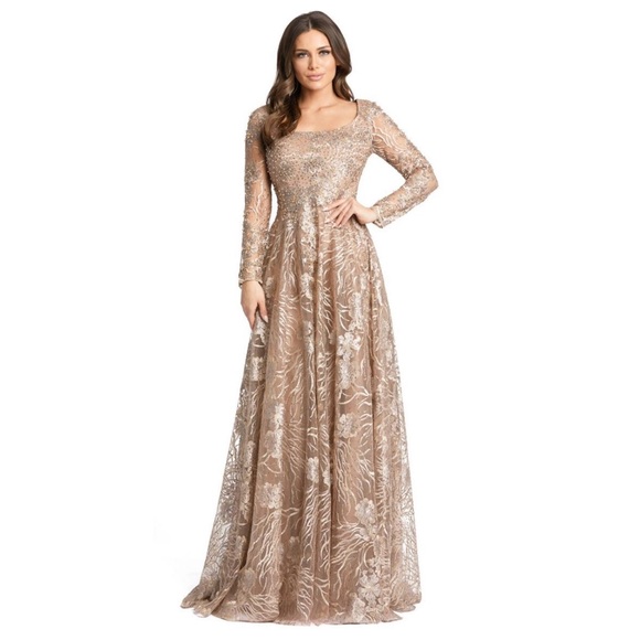Mac Duggal Dresses & Skirts - Mac Duggal Metallic Embellished Gown